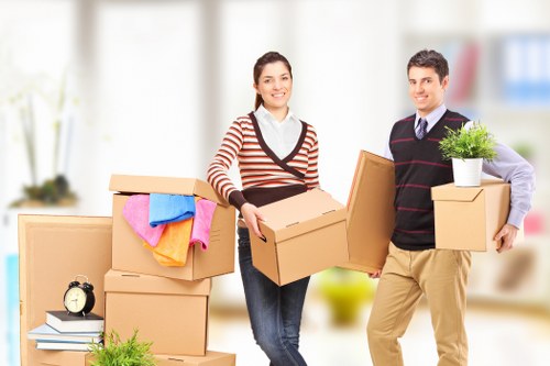Truck hire service for flats and offices in Earls Court