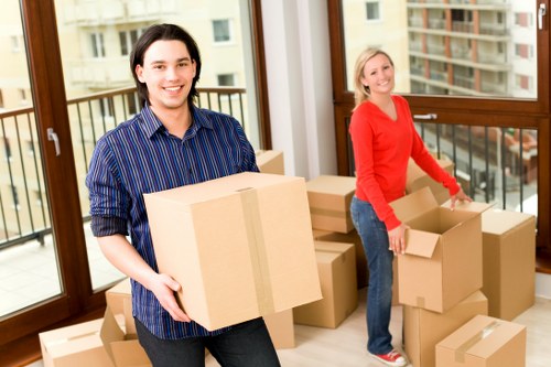 Organised moving materials and fragile item protection